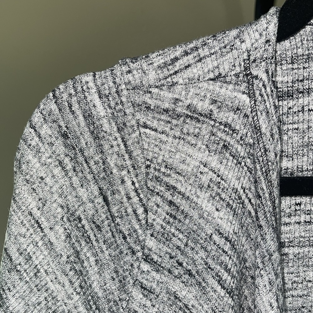 Three Dots Asymmetrical Heathered Open Cardigan Sweater Size S, Black & Gray - Picture 6 of 6
